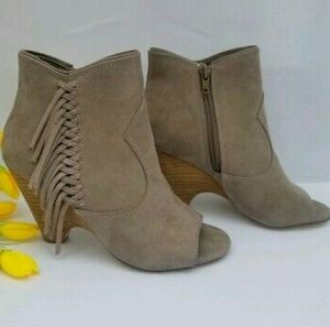 Carlos Peyton Booties